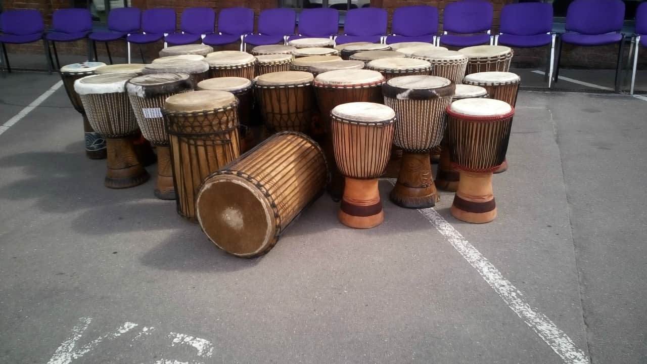 Барабанный тимбилдинг в Москве