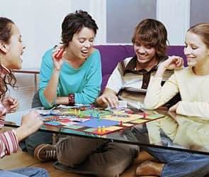 настольные игры для компании Игротека по настольным играм