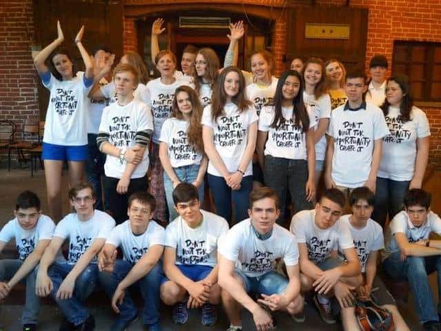 уставшие, но довольные участники квеста