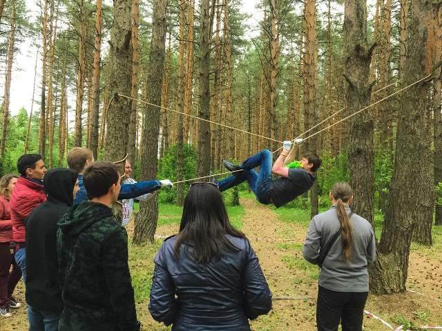 веревочный курс в Подмосковье заказать в Лаборатории Деловых Игр +7 495644 97-70 веревочный курс в Подмосковье